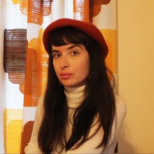 Meet your Posher, April